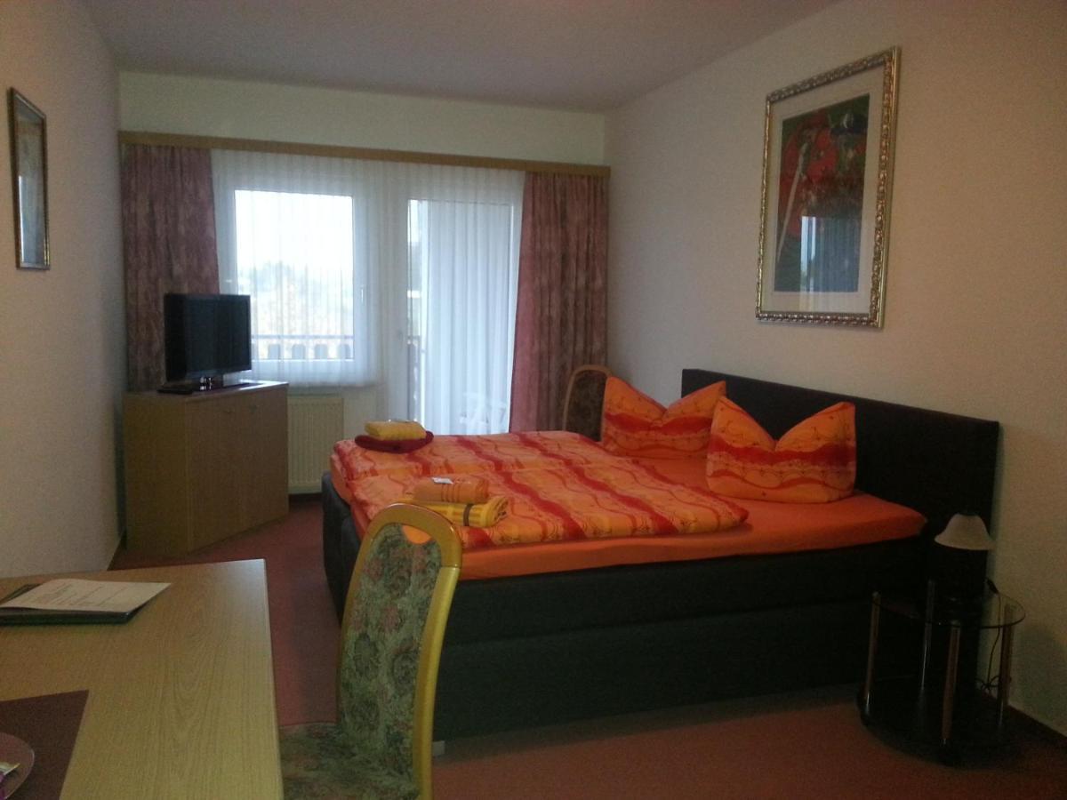 Zur Linde Hotel Ostrau  Luaran gambar