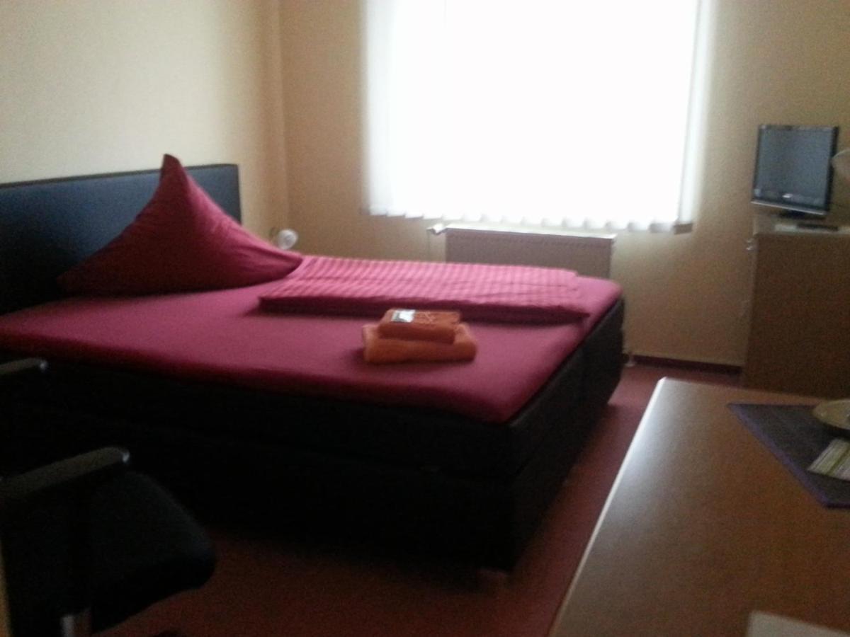 Zur Linde Hotel Ostrau  Luaran gambar