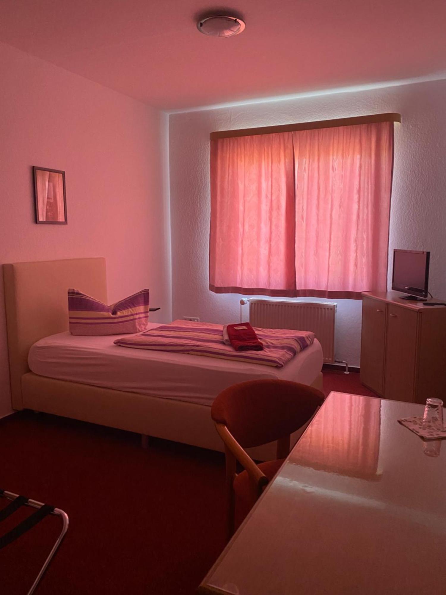 Zur Linde Hotel Ostrau  Luaran gambar